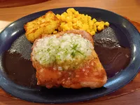 サイゼリヤのディアボラ風とチーズ焼きはどっちがおすすめ？実際に食べ比べた感想