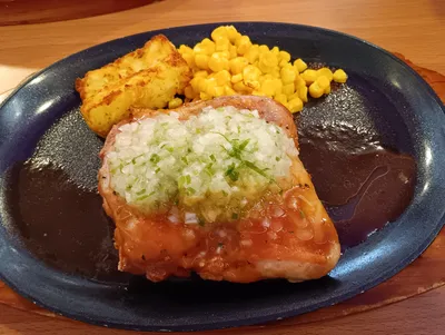 サイゼリヤのディアボラ風とチーズ焼きはどっちがおすすめ？実際に食べ比べた感想